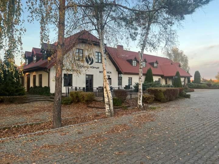 Dobry Klimat Hotel อูเนียยูฟ ภายนอก รูปภาพ